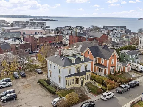 View/Area - 35 Middle St #4, Gloucester, MA 01930 photo 2 of 4