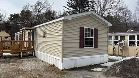 557 SW Cutoff #60, Auburn, MA 01501
