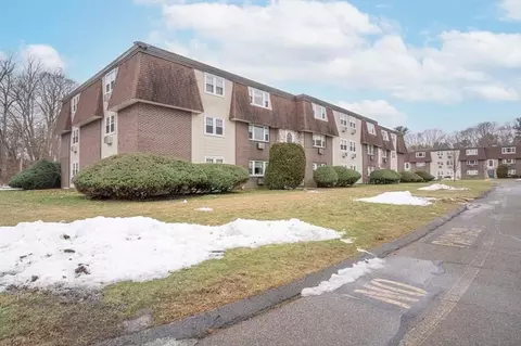 180 Main St #6101, Bridgewater, MA 02324