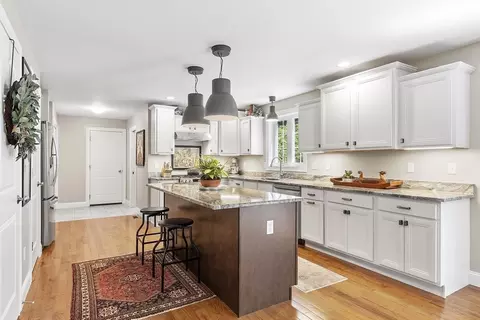 100 Platts Rd, Ashburnham, MA 01430 photo 5