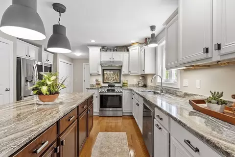 100 Platts Rd, Ashburnham, MA 01430 photo 8