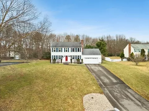 73 Elyse Rd, Mansfield, MA 02048 photo 4