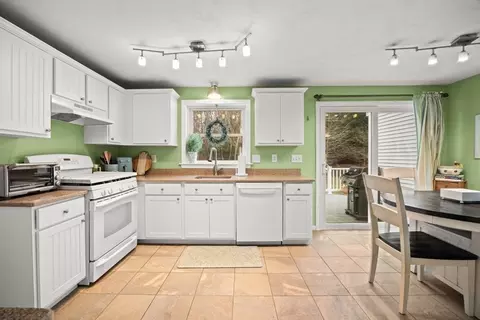 73 Elyse Rd, Mansfield, MA 02048 photo 11