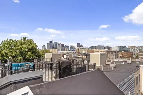 Other - 586 E 3rd #3, Boston, MA 02127 photo 2 of 2