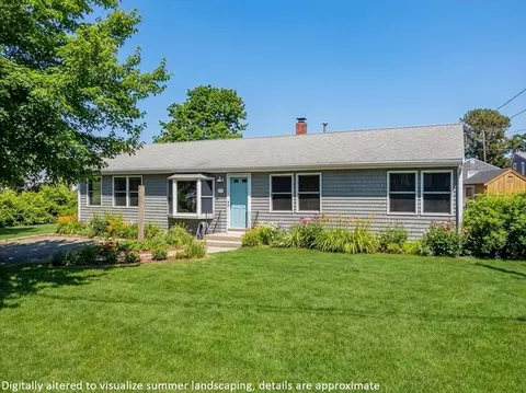 107 Knott Ave, Sandwich, MA 02563