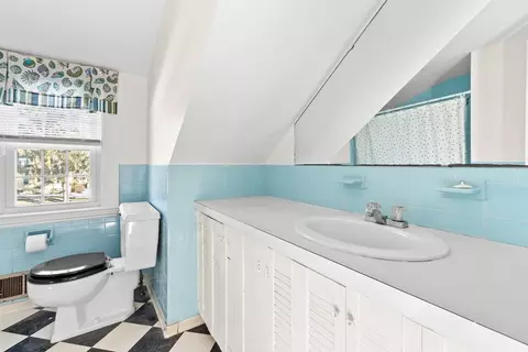136 Leonard St, Gloucester, MA 01930 photo 20