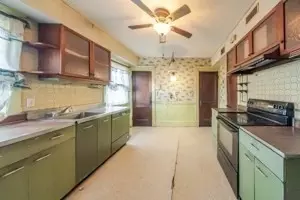 52 Herman St, Springfield, MA 01108 photo 13