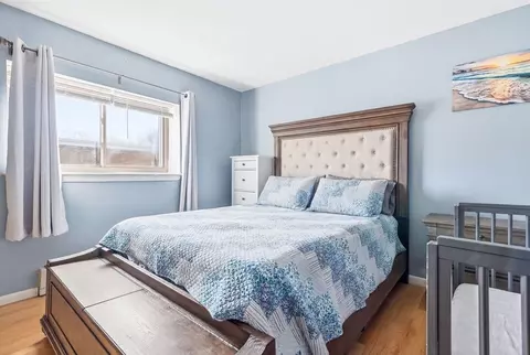596 American Legion Hwy #5, Roslindale, MA 02131