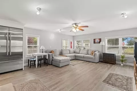 106 Circuit Ave, Wareham, MA 02571 photo 4