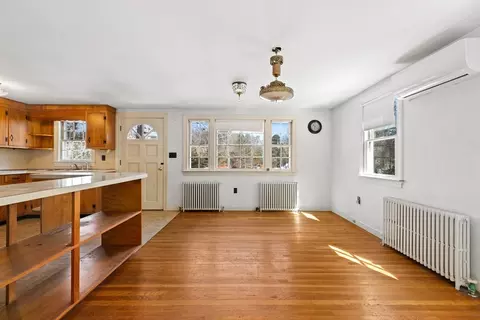 290 Main St, Mashpee, MA 02649 photo 8
