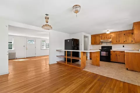 290 Main St, Mashpee, MA 02649 photo 10