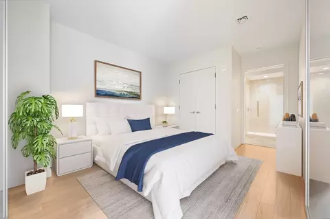 133 Seaport Blvd #2107, Boston, MA 02210