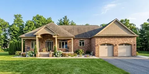 21 Marias Way, Ludlow, MA 01056