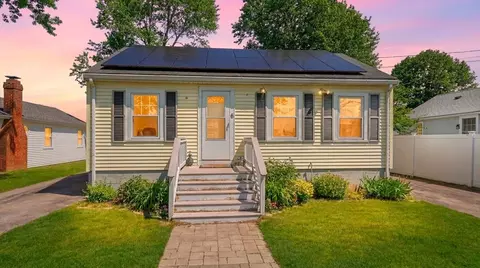 6 Pine St, Wareham, MA 02571 photo 2
