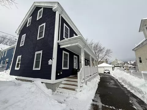 11 Barton St, Salem, MA 01970