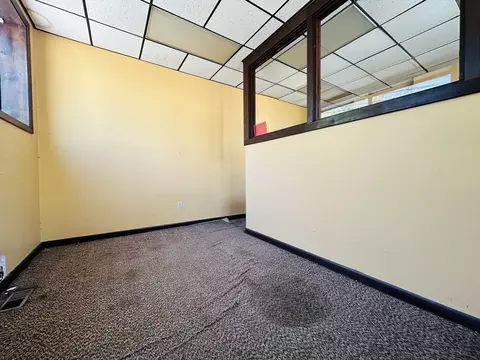 77 Forest St, Watertown, MA 02472 photo 5