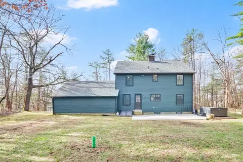 3 Williston Dr, Ware, MA 01082 photo 2