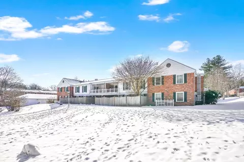 40 Halifax Ct #D, Springfield, MA 01108 photo 6
