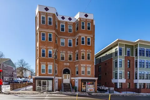 301-305 Dudley St, Roxbury, MA 02119