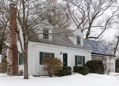 107 Day St, Auburndale, MA 02466