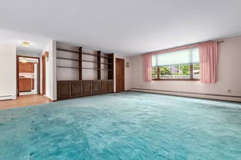 Living - 24 Flume Rd, Gloucester, MA 01930 photo 5 of 6