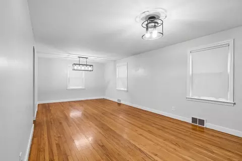 Living - 119 Acrebrook Rd, Springfield, MA 01129 photo 1 of 2