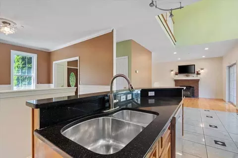 89 Boulder Hill Dr, Jefferson, MA 01522 photo 21