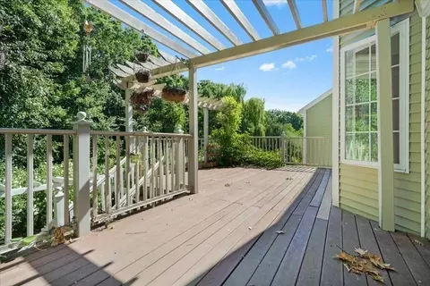 89 Boulder Hill Dr, Jefferson, MA 01522 photo 36