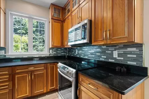 89 Boulder Hill Dr, Jefferson, MA 01522 photo 20