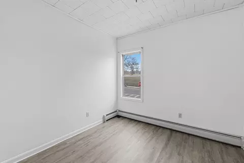 221 Beach St, Fall River, MA 02721 photo 16