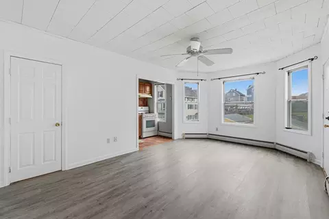 221 Beach St, Fall River, MA 02721 photo 5