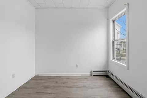 221 Beach St, Fall River, MA 02721 photo 14