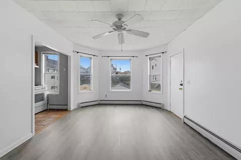 221 Beach St, Fall River, MA 02721 photo 4