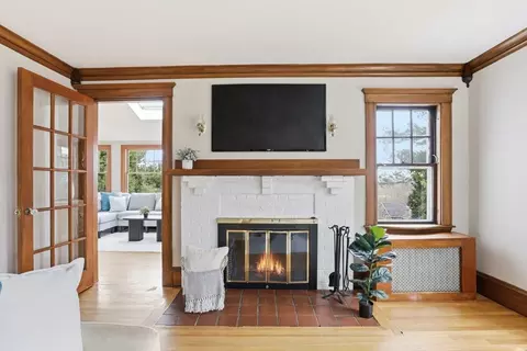 303 Gray St, Arlington, MA 02476 photo 6