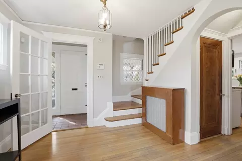 303 Gray St, Arlington, MA 02476 photo 2