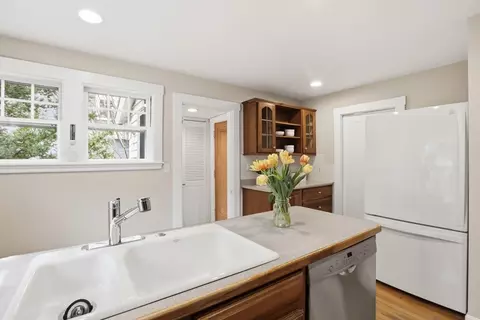 303 Gray St, Arlington, MA 02476 photo 17