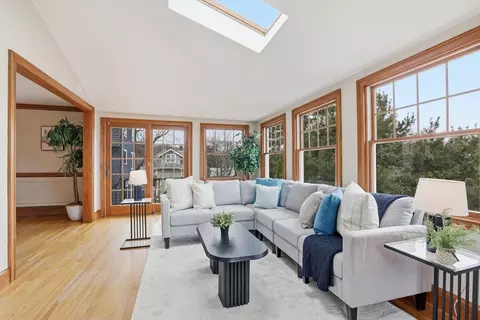 303 Gray St, Arlington, MA 02476 photo 11