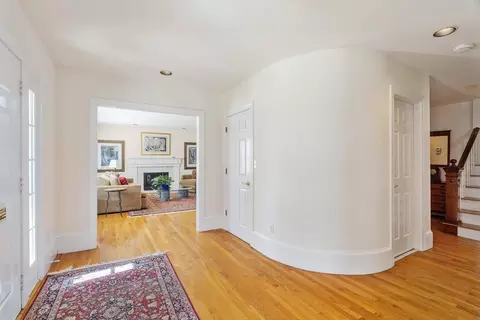 10 Redstone Ln, Marblehead, MA 01945 photo 5