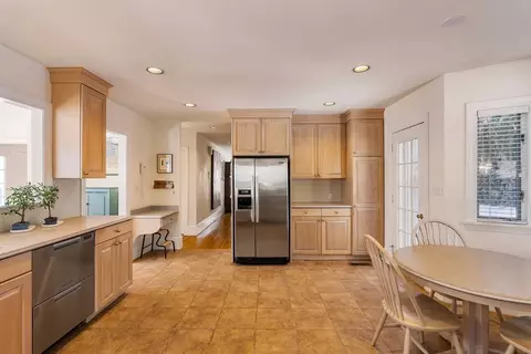 10 Redstone Ln, Marblehead, MA 01945 photo 13