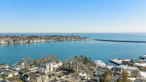 10 Redstone Ln, Marblehead, MA 01945 photo 4