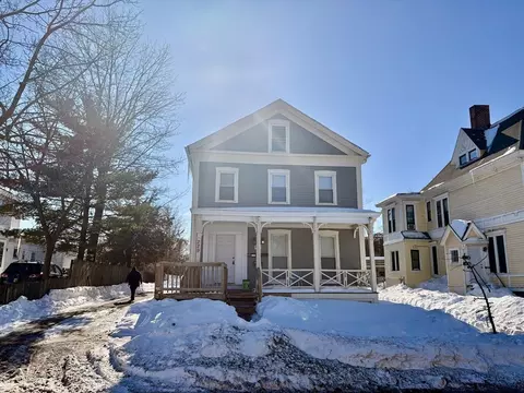 229 Central St, Springfield, MA 01105 photo 2