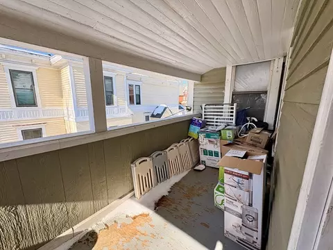 229 Central St, Springfield, MA 01105 photo 10