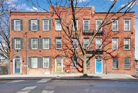 7 Chesterton St, Boston, MA 02119