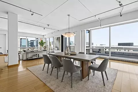 25 Channel Ctr #1102, Boston, MA 02210