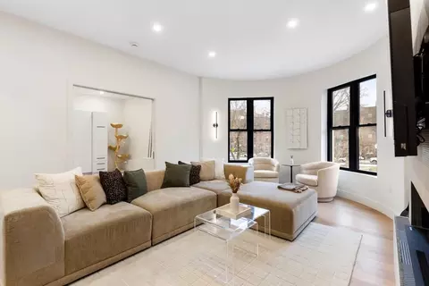 382 Commonwealth Ave #24, Boston, MA 02215