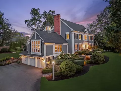 231 Story Ave, Newburyport, MA 01950