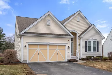 5 Heartwood Way #123, Hopkinton, MA 01748