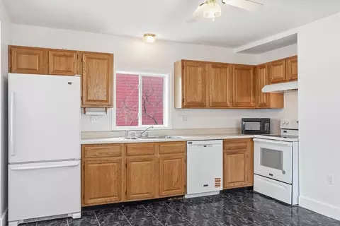 129 Eutaw Ave, Lynn, MA 01902 photo 2