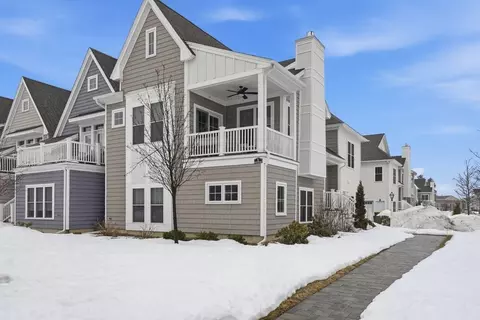 1 Sunflower Way, Plymouth, MA 02360