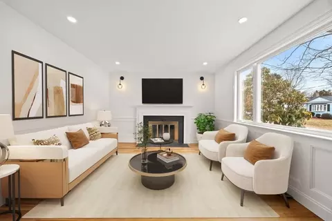 171 Carey Cir, Stoughton, MA 02072